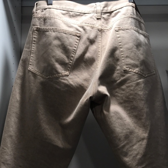 Gap Khaki Jeans - Worn Once - Picture 5 of 6